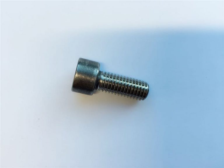 vít đầu ổ cắm