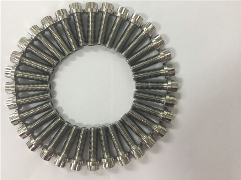 bu lông mặt bích